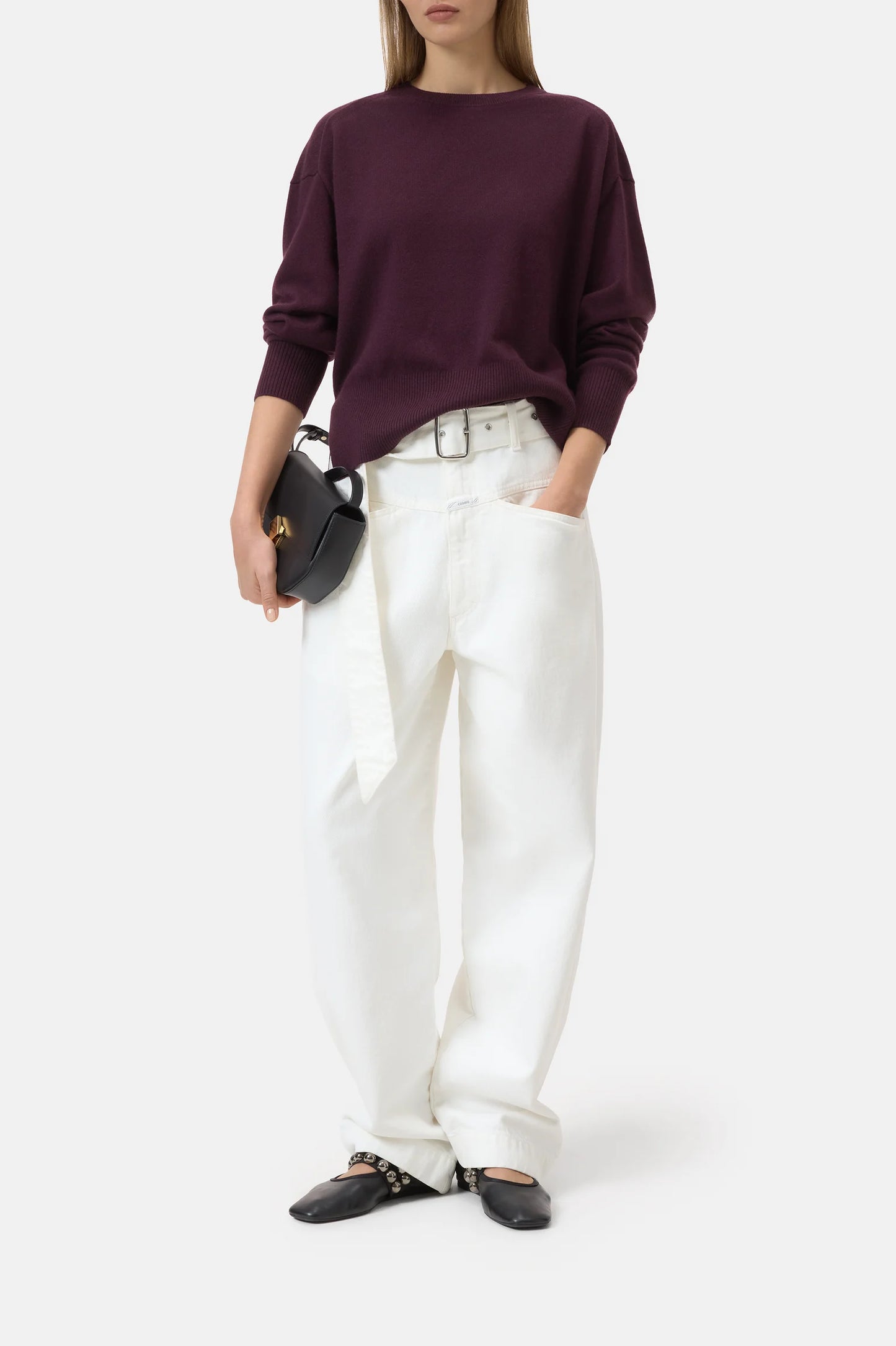 Closed Crew Neck with Slits