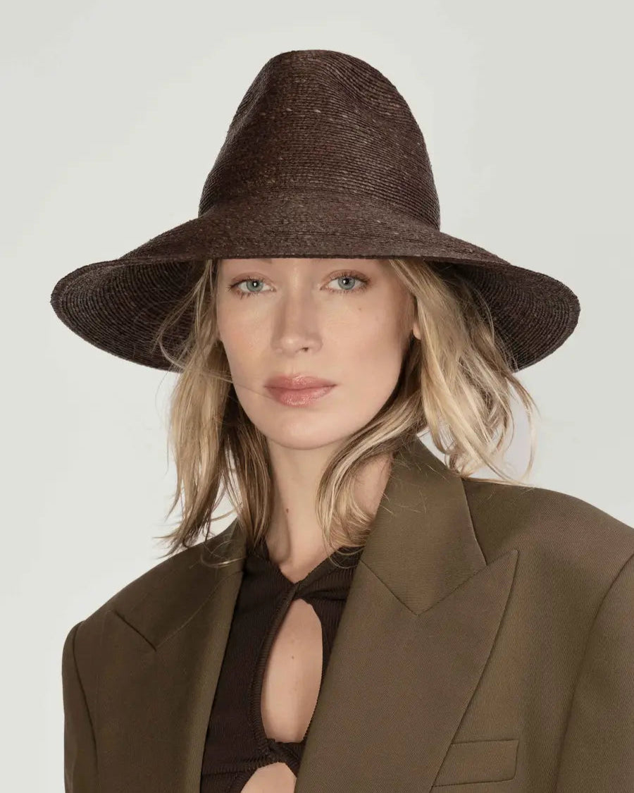 Janessa Leone Colette