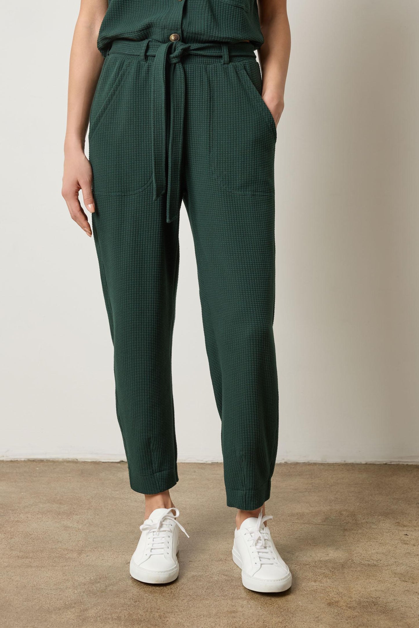 Lilla P Belted Pant