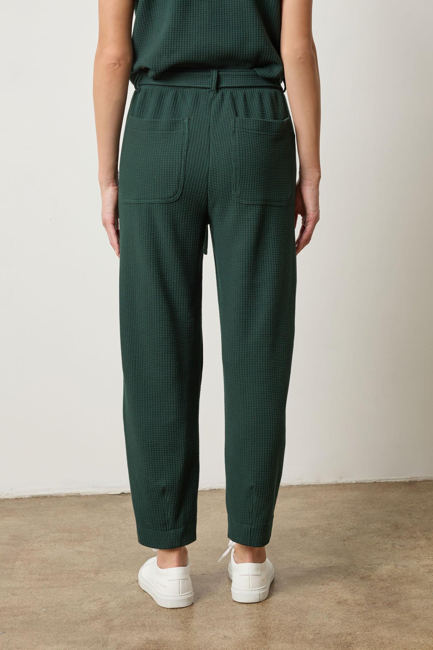 Lilla P Belted Pant