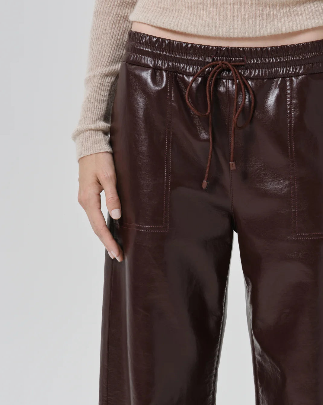 Citizens Rework Pull on in Recycled Leather