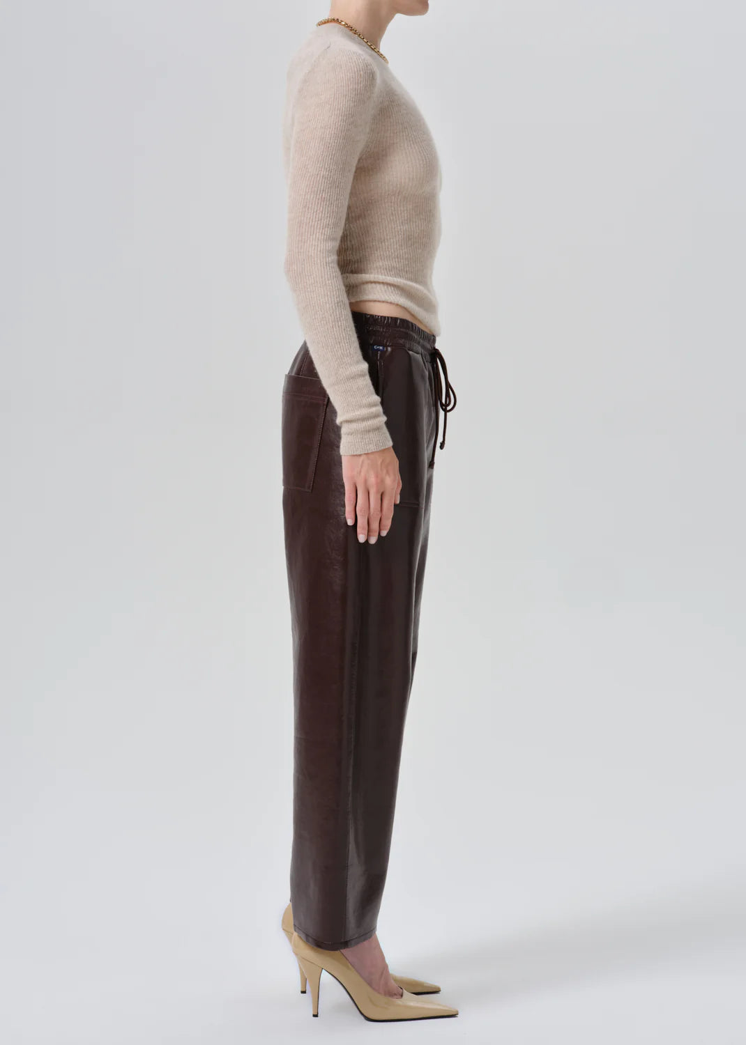 Citizens Rework Pull on in Recycled Leather
