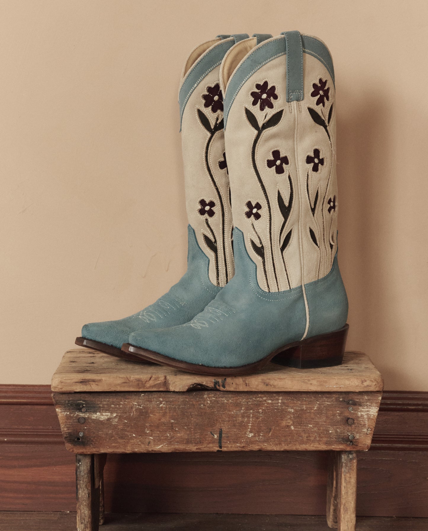 The Great The Cowboy Boot - Blue Suede Floral