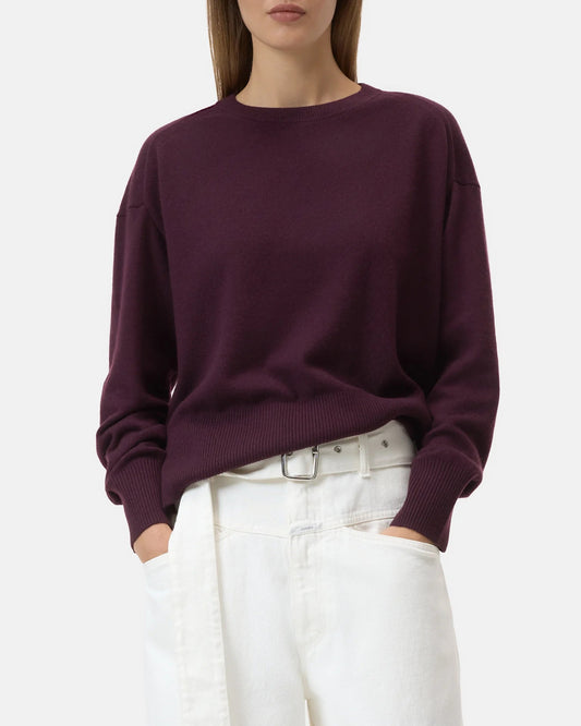 Closed Crew Neck with Slits