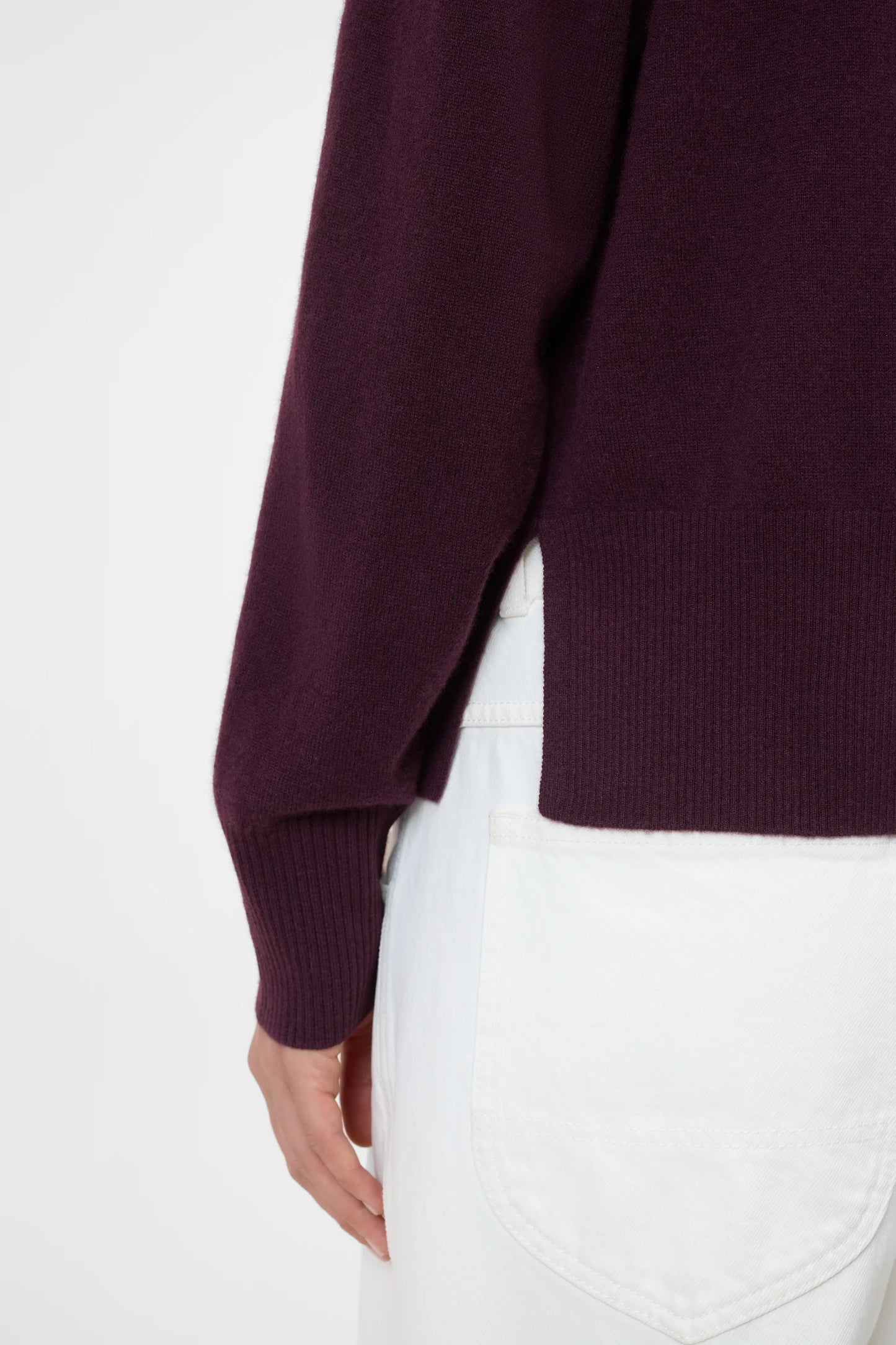 Closed Crew Neck with Slits