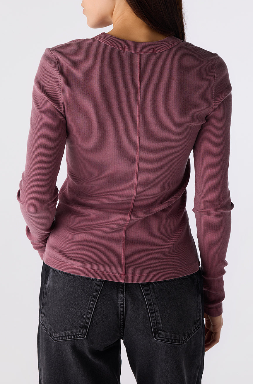 AMO Nico Long Sleeve Tee